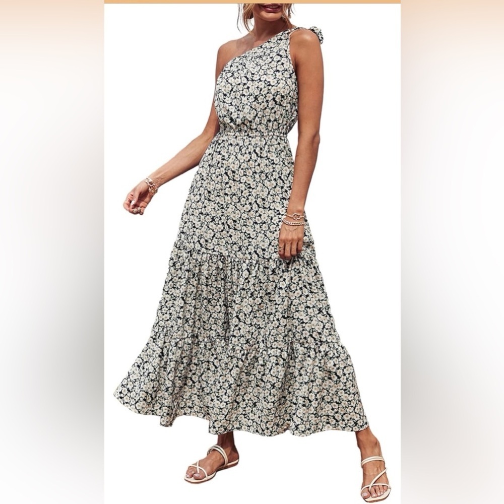 🆕One Shoulder Maxi Dress